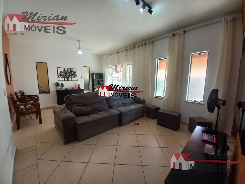 Casa, 3 quartos, 258 m² - Foto 3