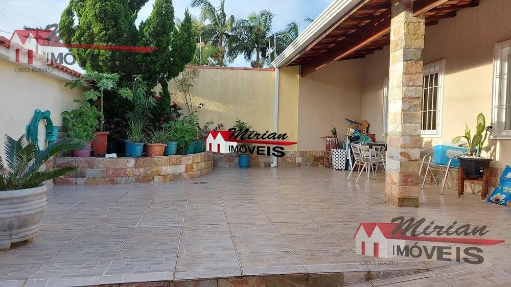 Casa, 3 quartos, 300 m² - Foto 3