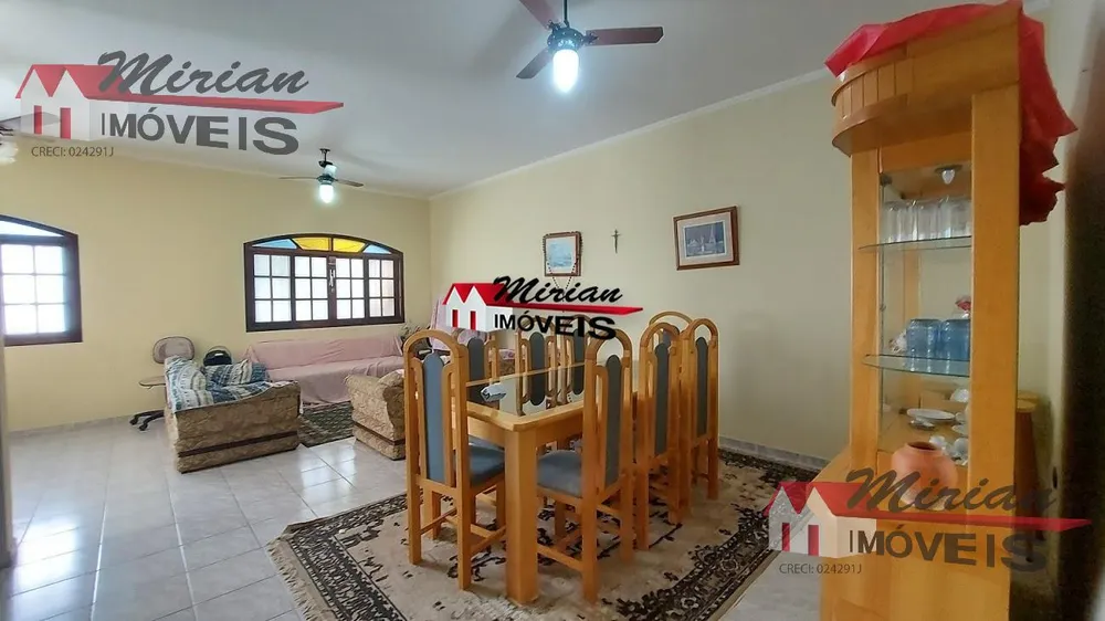 Casa, 3 quartos, 250 m² - Foto 12