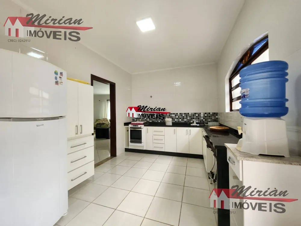 Casa, 3 quartos, 358 m² - Foto 9