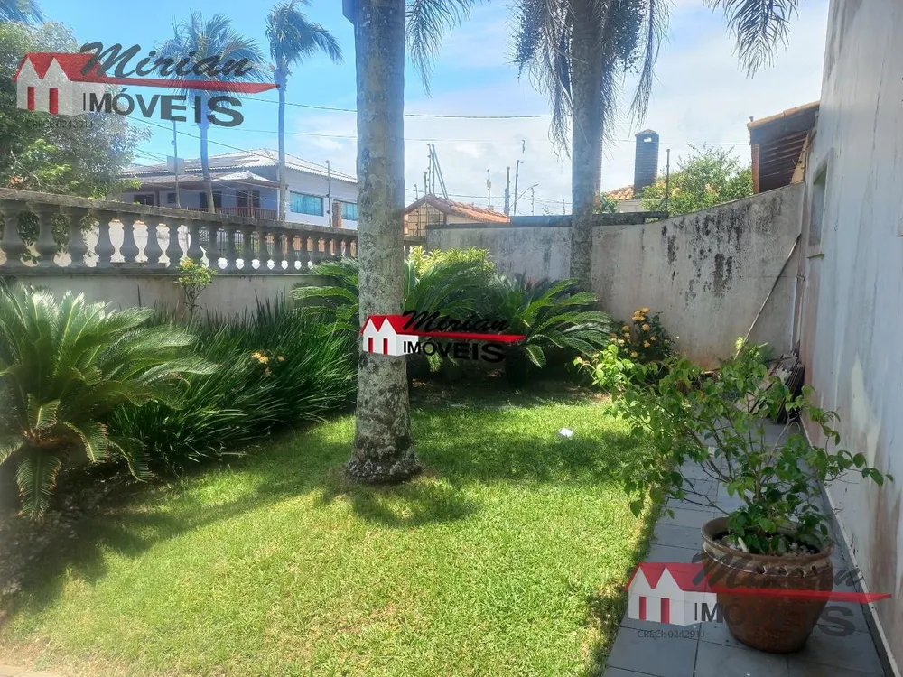 Casa, 3 quartos, 291 m² - Foto 2