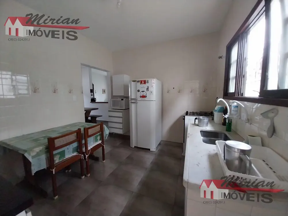 Casa, 3 quartos, 411 m² - Foto 9