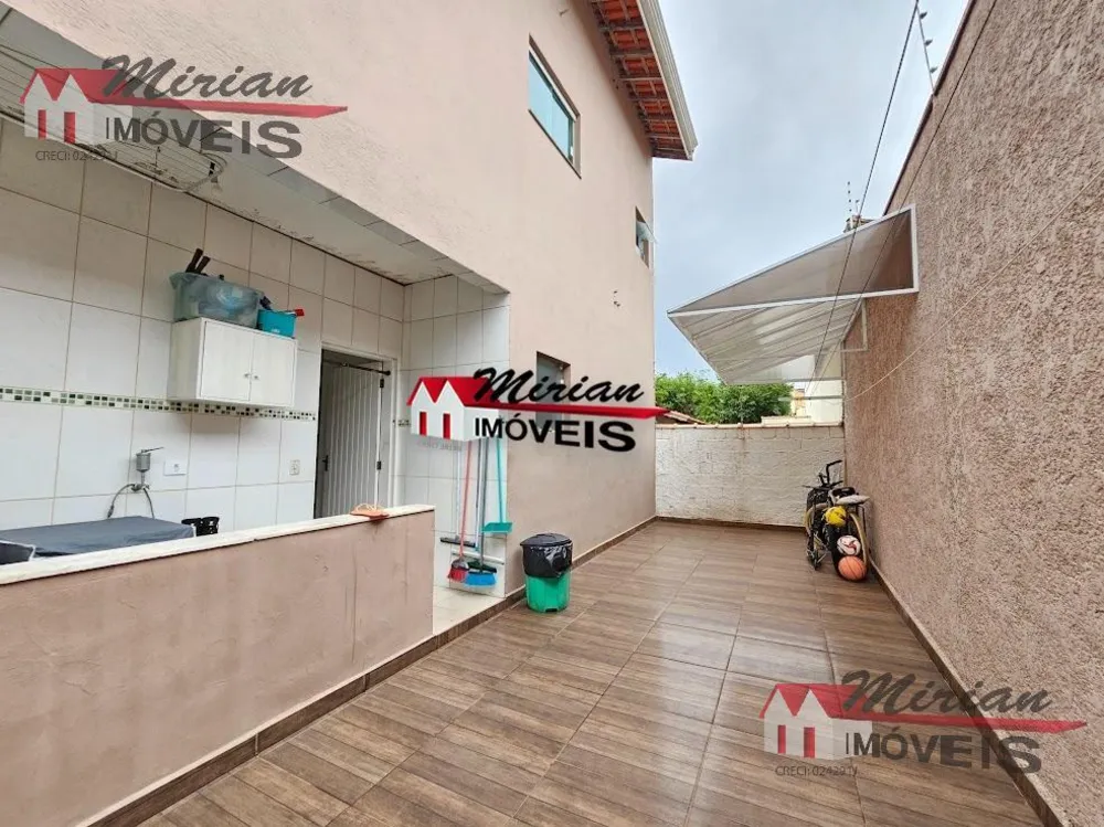 Sobrado, 3 quartos, 282 m² - Foto 4