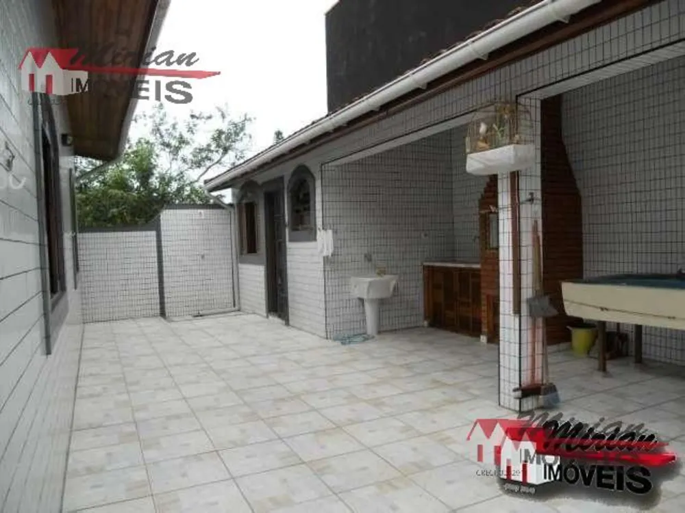 Casa, 3 quartos, 288 m² - Foto 1