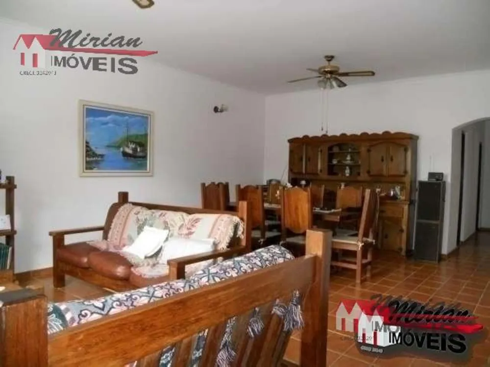 Casa, 3 quartos, 288 m² - Foto 8