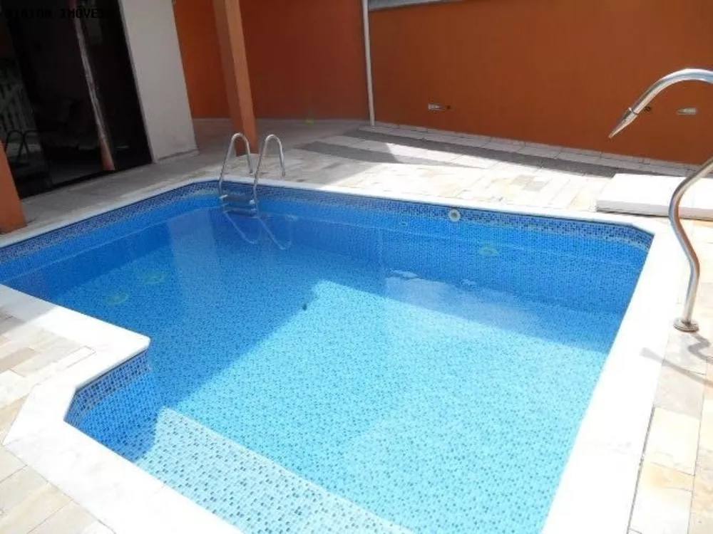 Sobrado à venda com 5 quartos, 230m² - Foto 4