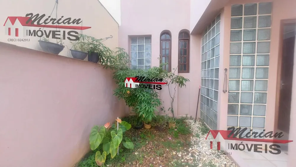 Casa, 5 quartos, 500 m² - Foto 1