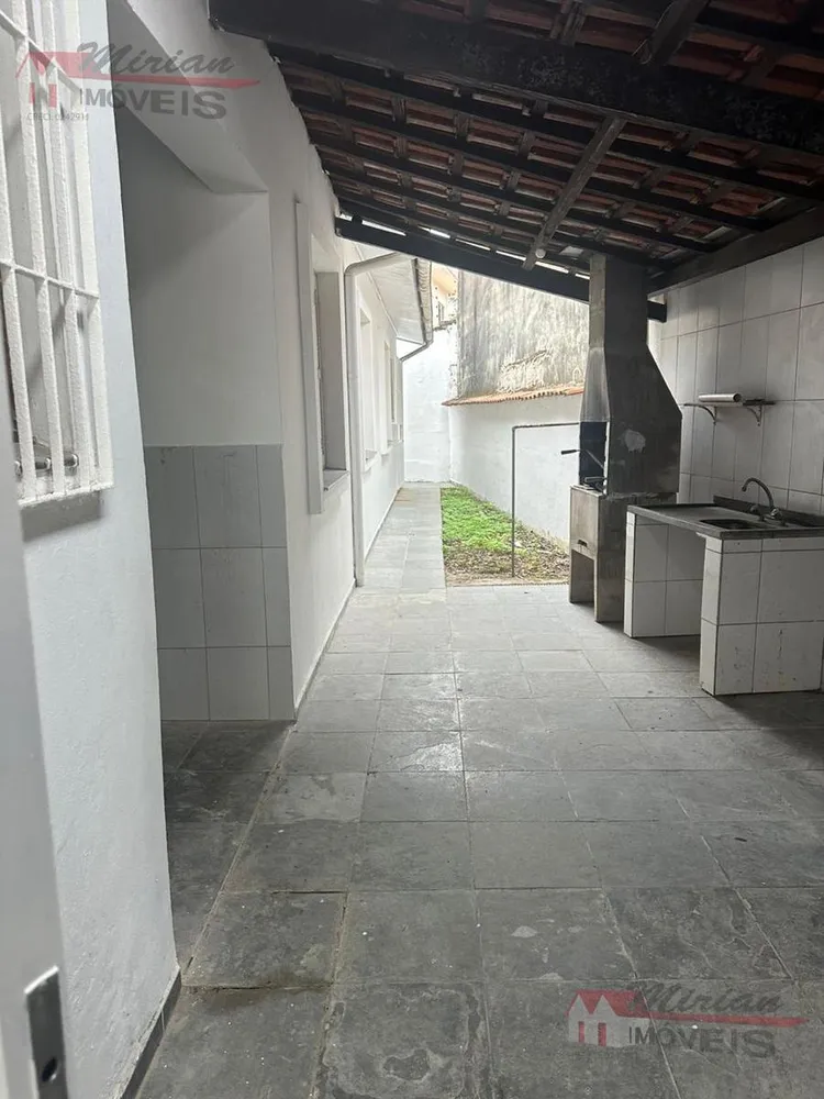 Casa, 4 quartos, 126 m² - Foto 2