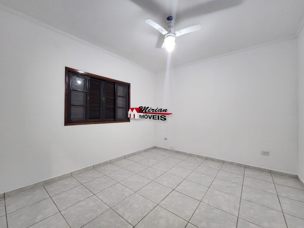 Casa à venda com 3 quartos, 180m² - Foto 10