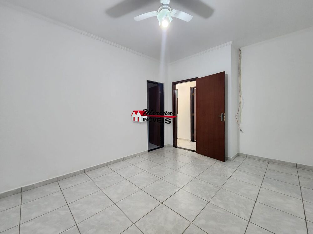 Casa à venda com 3 quartos, 180m² - Foto 12