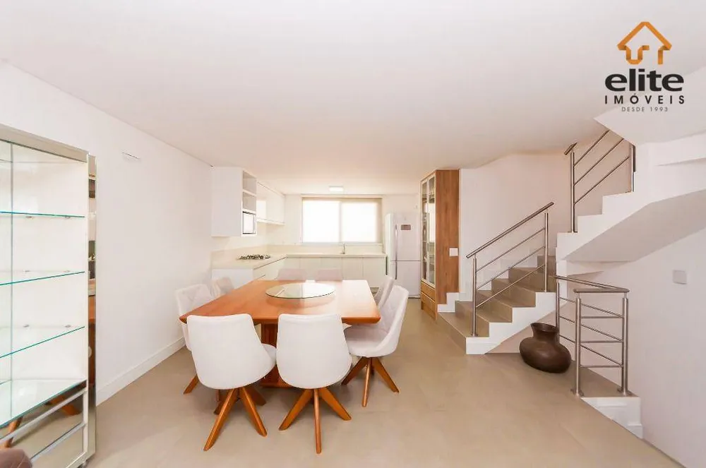 Sobrado, 3 quartos, 179 m² - Foto 2