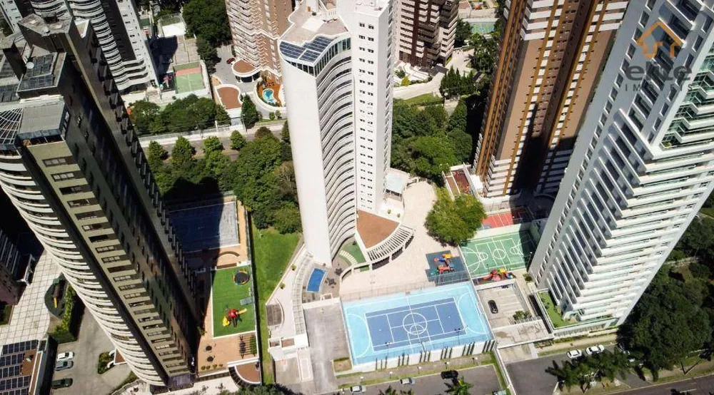 Apartamento, 3 quartos, 214 m² - Foto 1