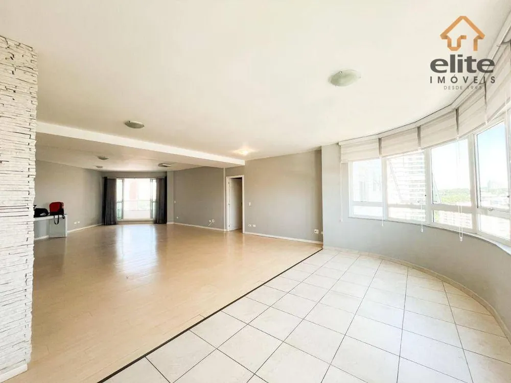 Apartamento, 3 quartos, 214 m² - Foto 4