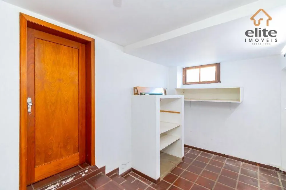 Casa, 6 quartos, 361 m² - Foto 2