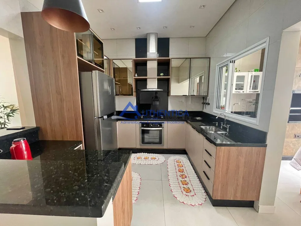 Casa, 3 quartos, 170 m² - Foto 4