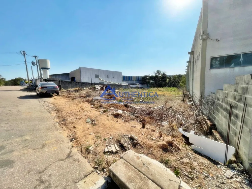 Terreno, 2080 m² - Foto 2