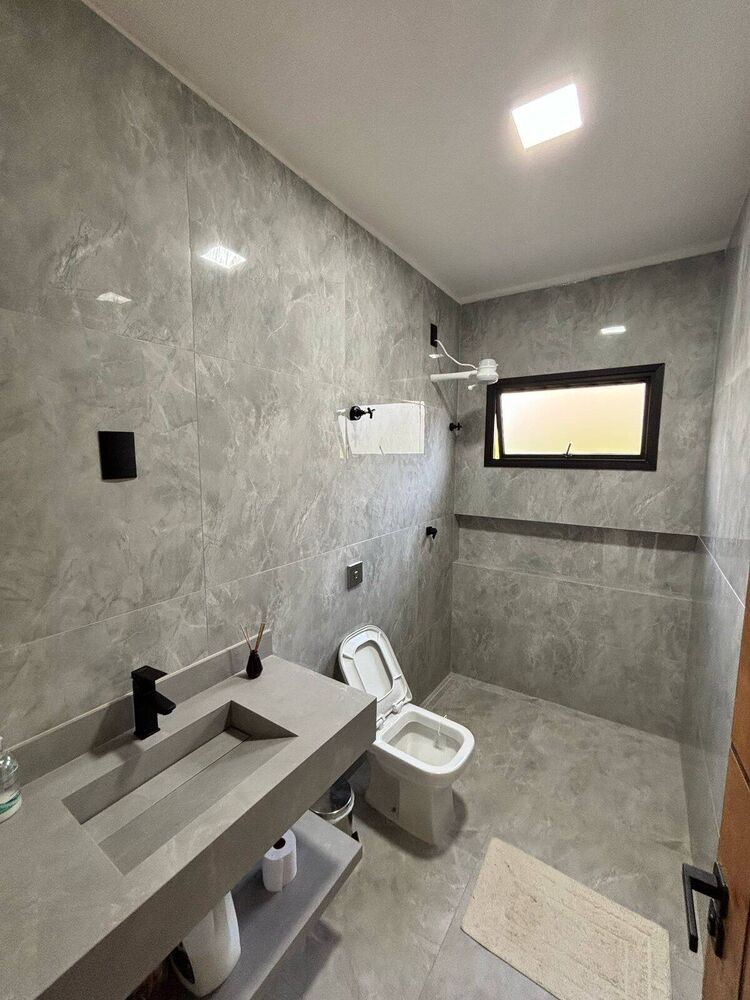 Casa à venda e aluguel com 2 quartos, 87m² - Foto 3