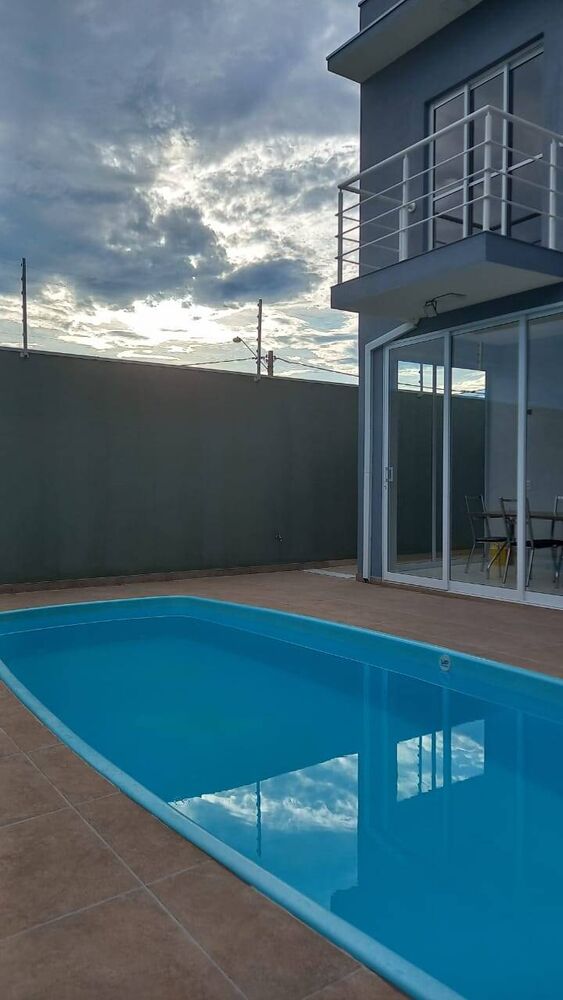 Casa, 3 quartos, 226 m² - Foto 1