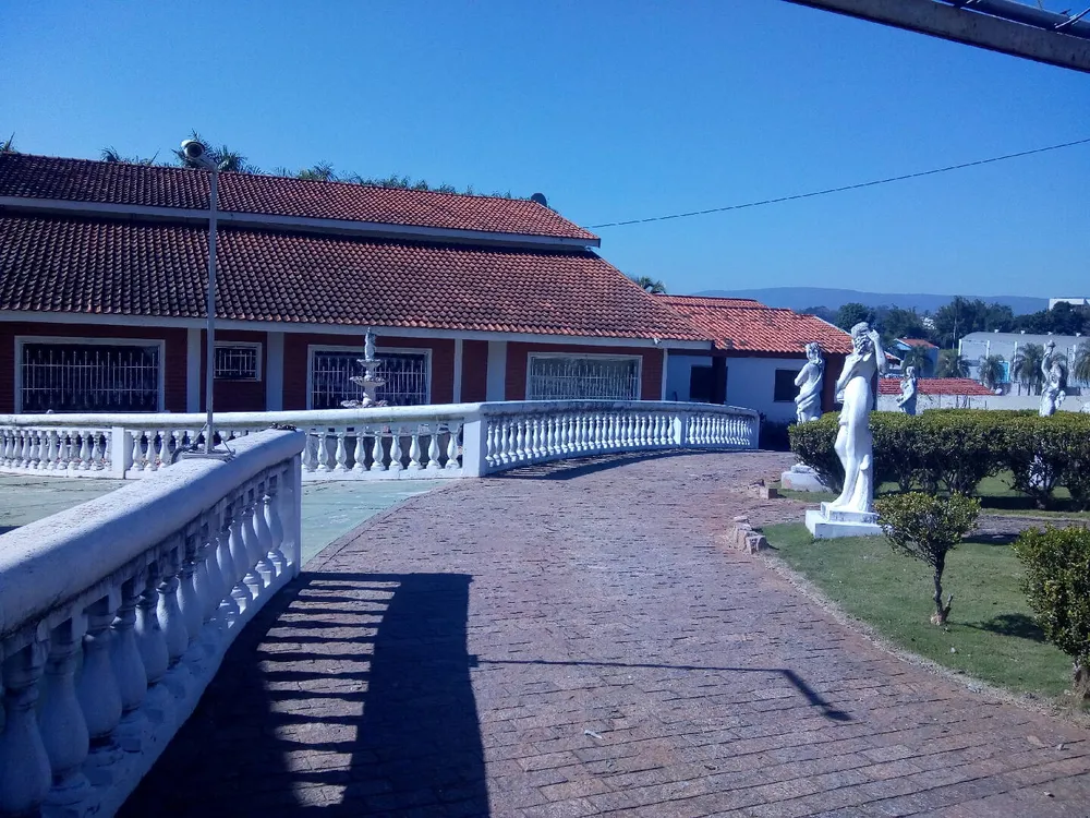 Loja-Salão, 950 m² - Foto 1