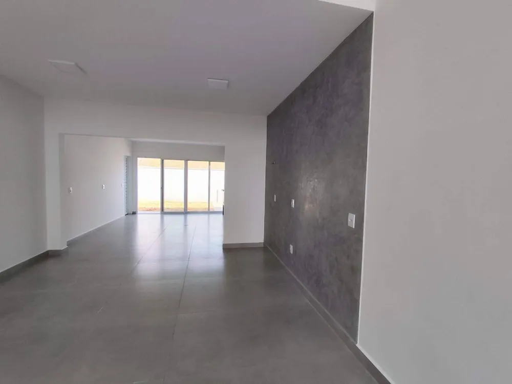 Casa, 3 quartos, 153 m² - Foto 2