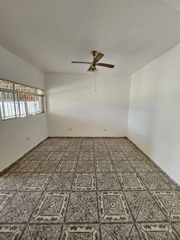 Chácara à venda com 5 quartos, 252m² - Foto 5
