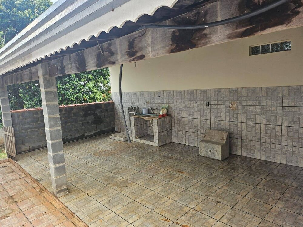 Chácara à venda com 5 quartos, 252m² - Foto 15