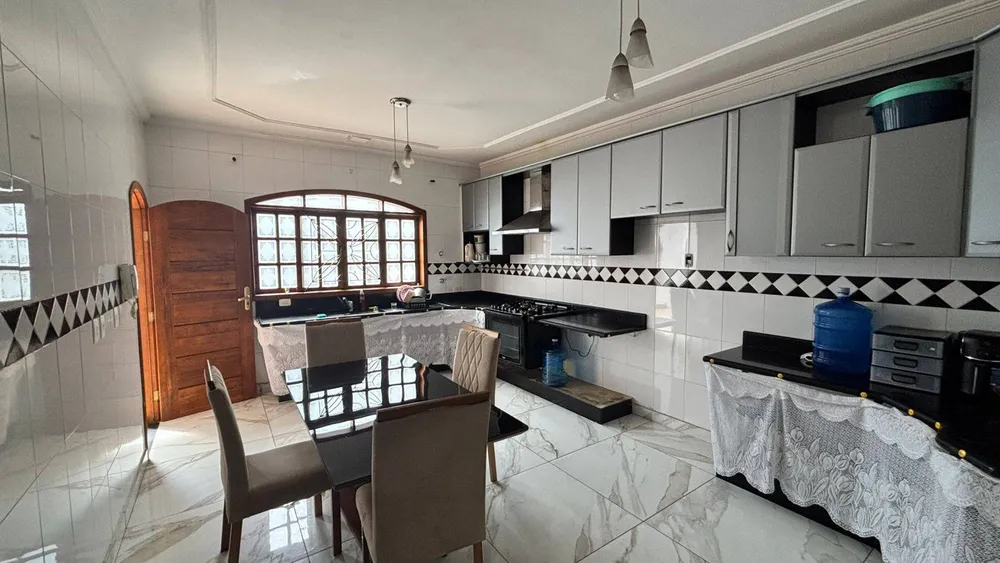 Casa, 3 quartos, 363 m² - Foto 6