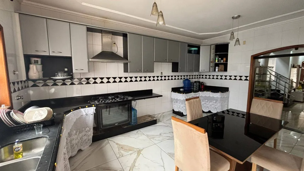 Casa, 3 quartos, 363 m² - Foto 5