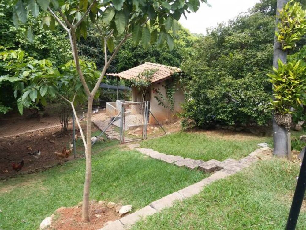 Sítio à venda com 5 quartos, 475m² - Foto 4