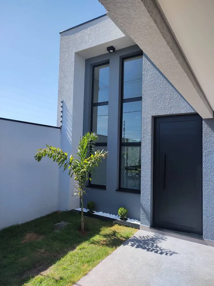 Casa, 3 quartos, 131 m² - Foto 1