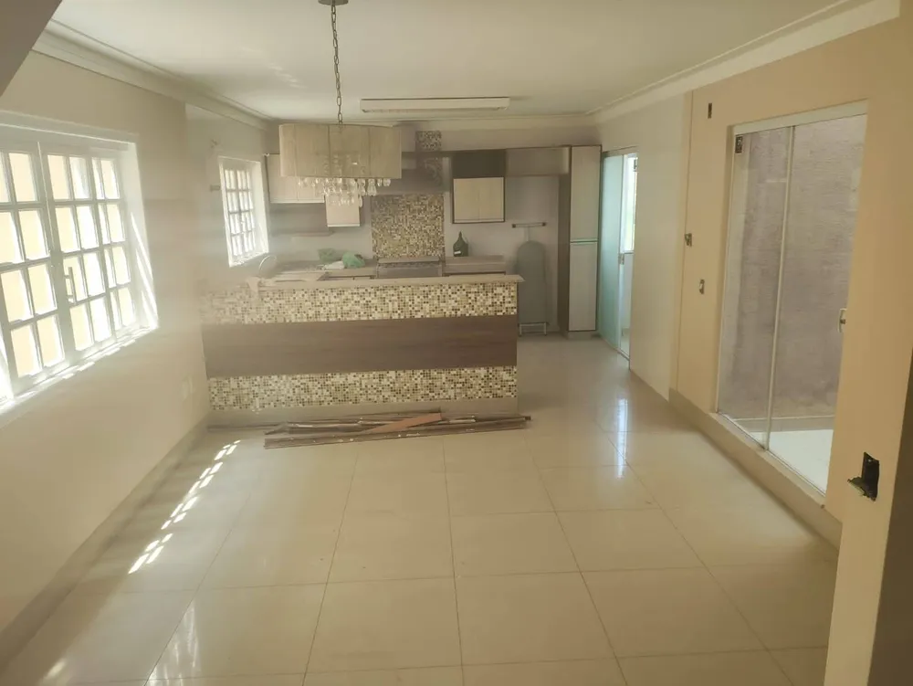 Casa, 3 quartos, 235 m² - Foto 6