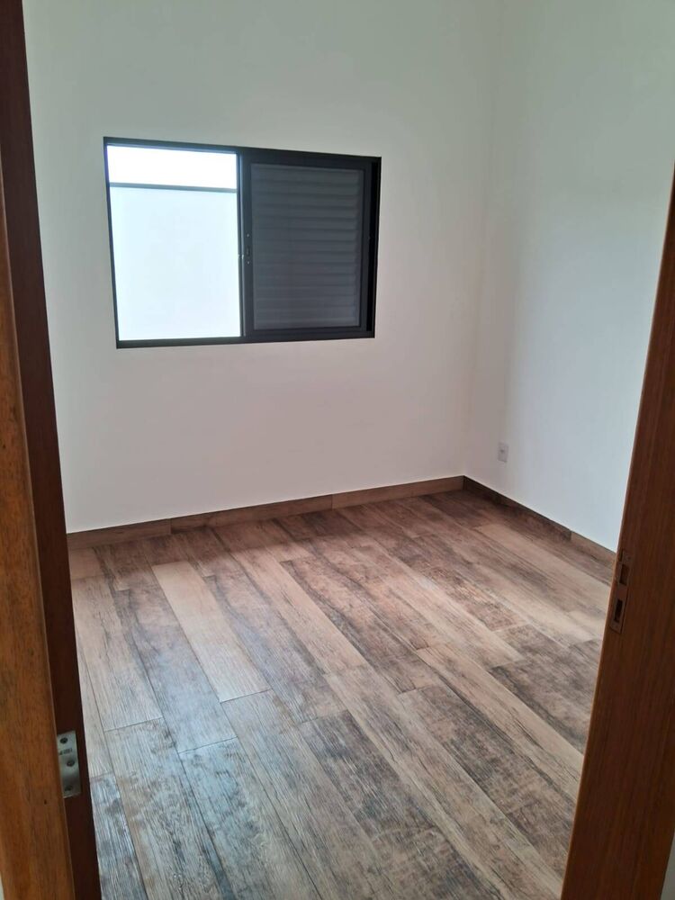 Casa à venda com 3 quartos, 150m² - Foto 4