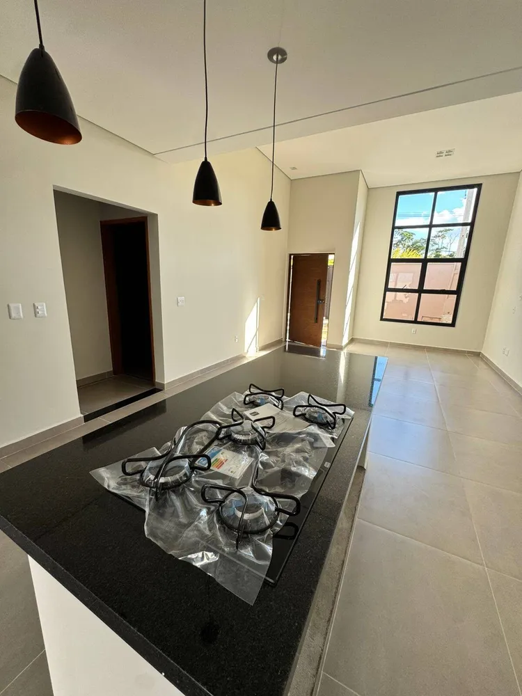 Casa, 3 quartos, 138 m² - Foto 3
