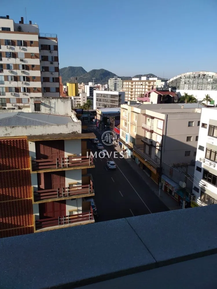 Apartamento, 3 quartos, 107 m² - Foto 2