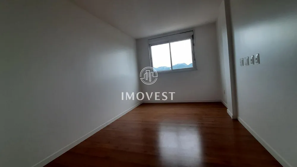 Apartamento, 3 quartos, 190 m² - Foto 2