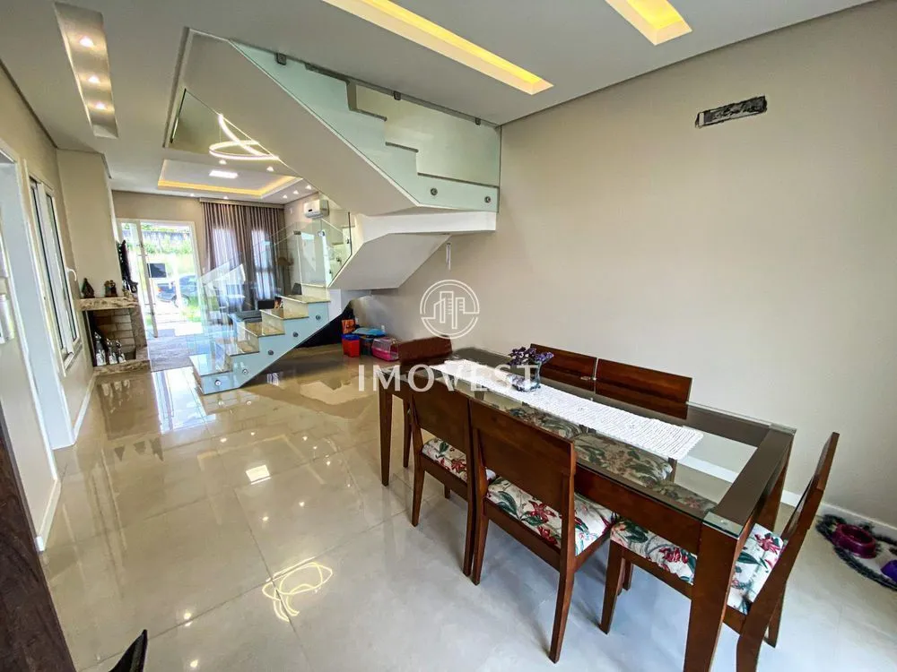 Casa, 3 quartos, 198 m² - Foto 3