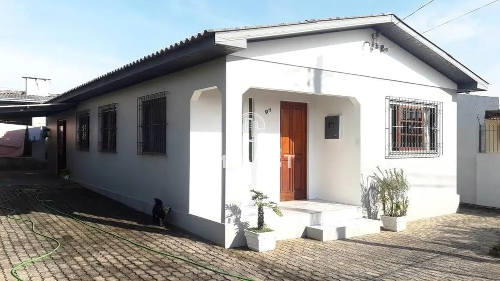 Casa, 4 quartos, 140 m² - Foto 1