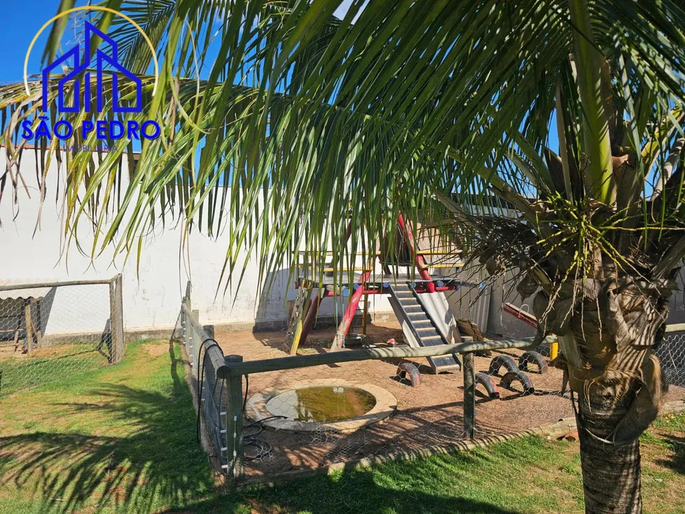 Casa, 3 quartos, 256 m² - Foto 2