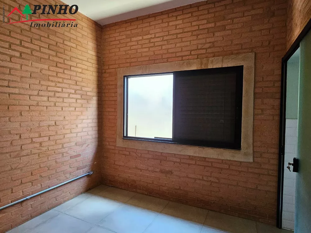 Casa à venda com 2 quartos, 110m² - Foto 3