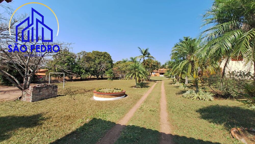 Casa à venda com 7 quartos, 538m² - Foto 2