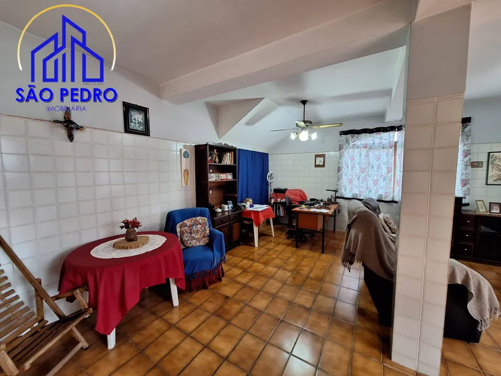 Casa, 3 quartos, 212 m² - Foto 3
