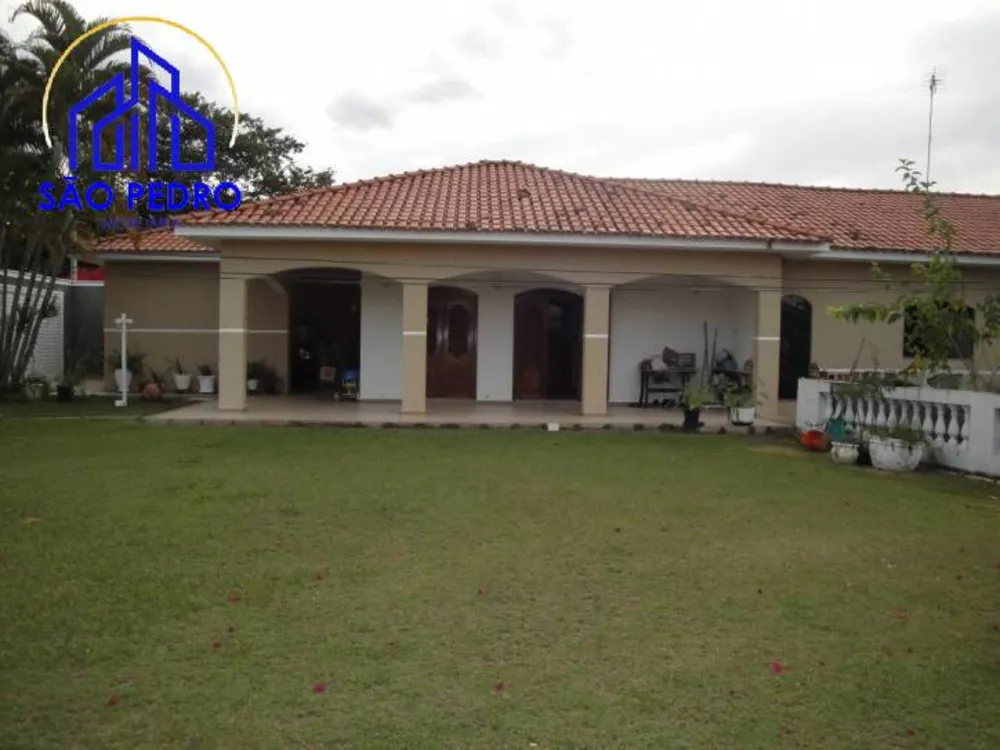 Casa, 3 quartos, 303 m² - Foto 1