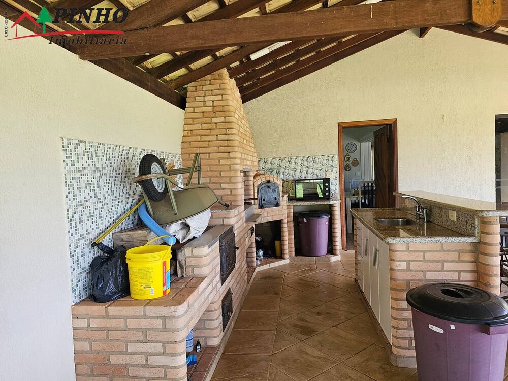 Casa, 4 quartos, 350 m² - Foto 1