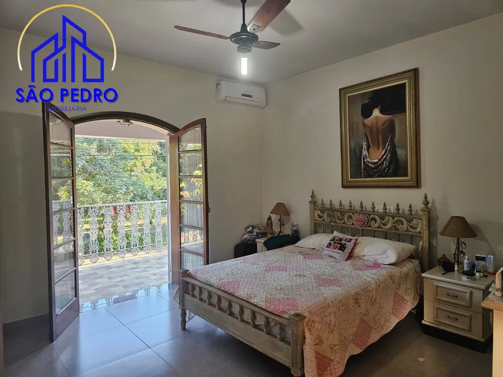 Casa, 5 quartos, 323 m² - Foto 2