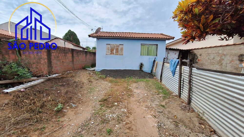 Casa à venda com 3 quartos - Foto 1