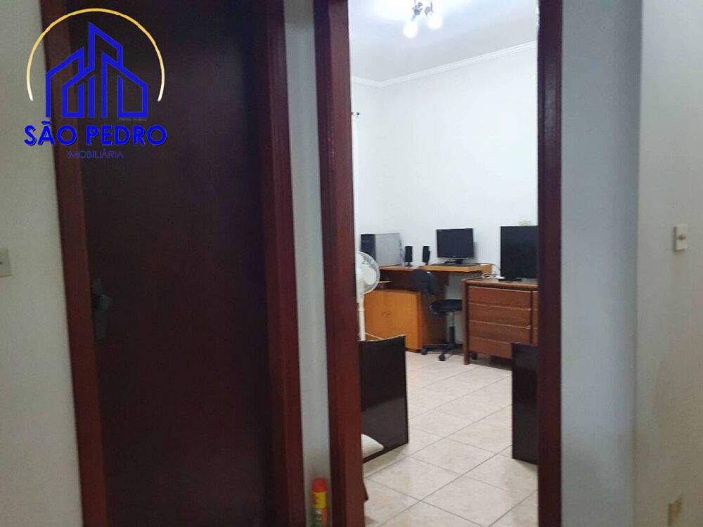 Casa à venda com 3 quartos, 139m² - Foto 11