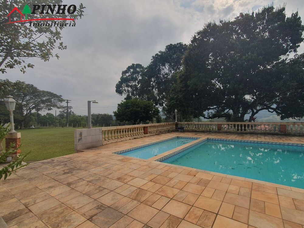 Casa, 7 quartos, 674 m² - Foto 1