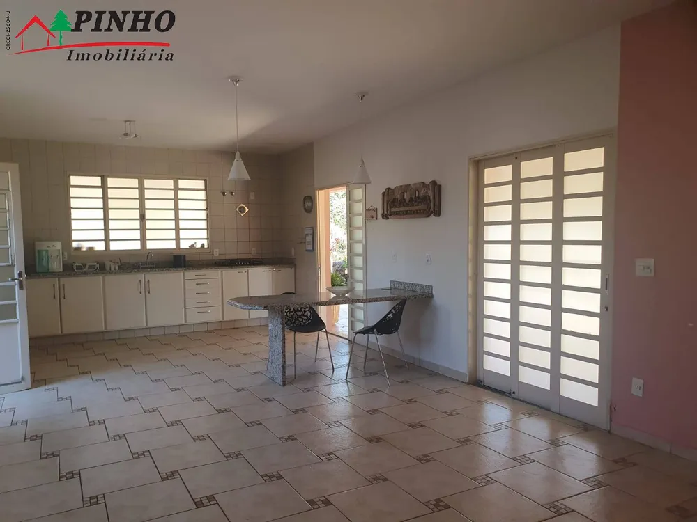 Casa, 3 quartos, 220 m² - Foto 11