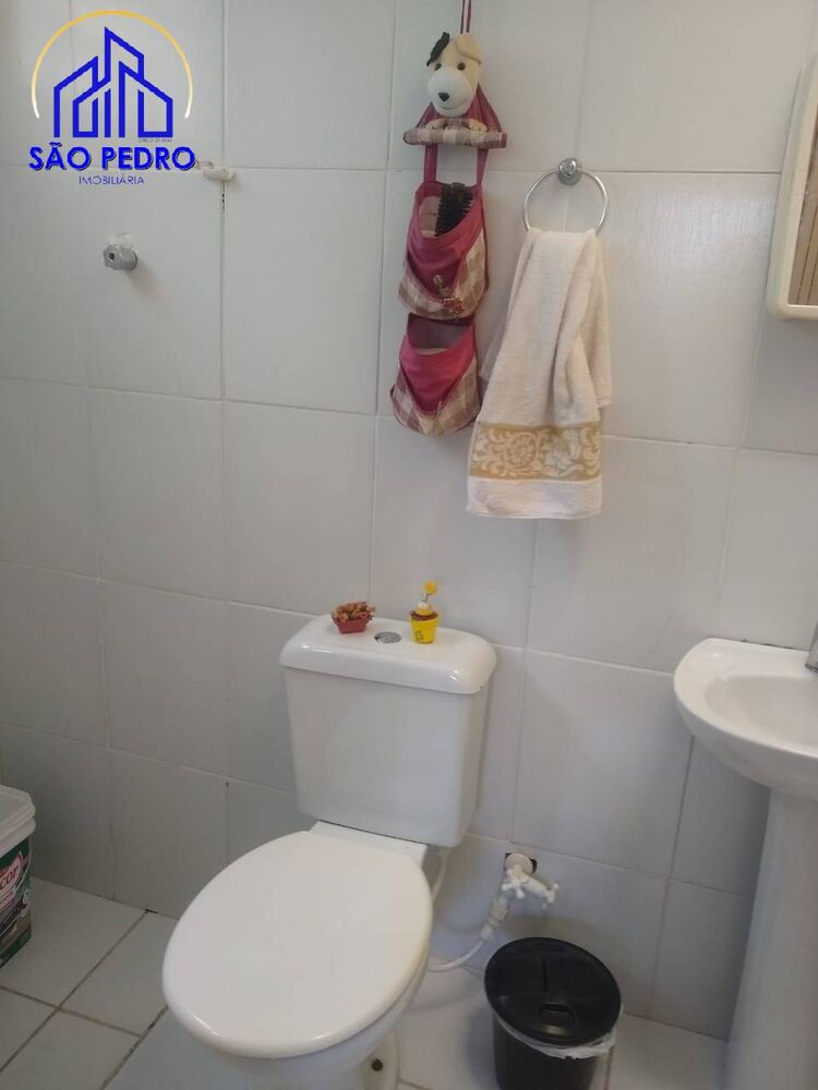 Casa à venda com 4 quartos, 200m² - Foto 6