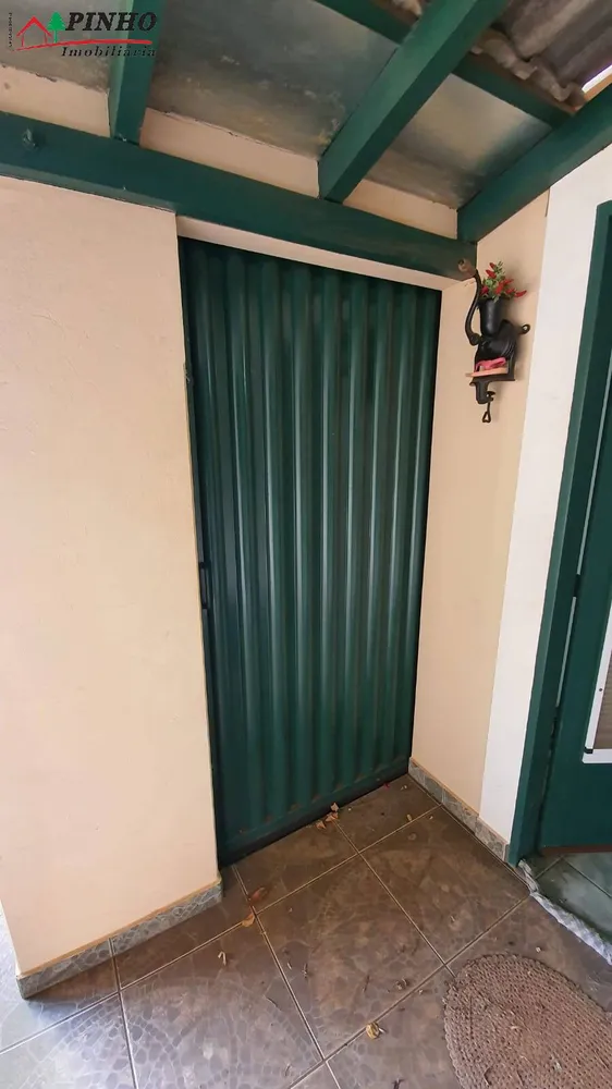 Casa, 3 quartos, 218 m² - Foto 4